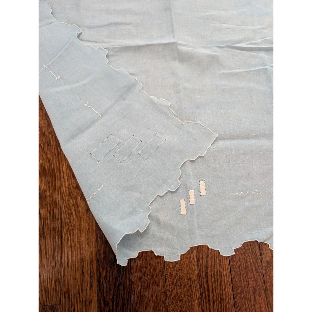 Vtg MCM Small Light Blue White Accent Tablecloth Linen Square 35x35
